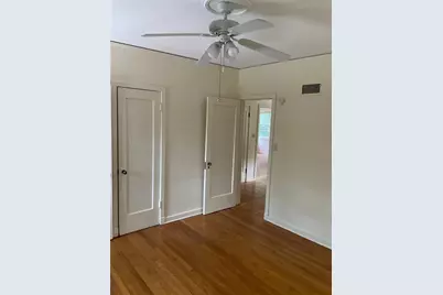 2721 SW 3rd Place, Gainesville, FL 32607 - Photo 10