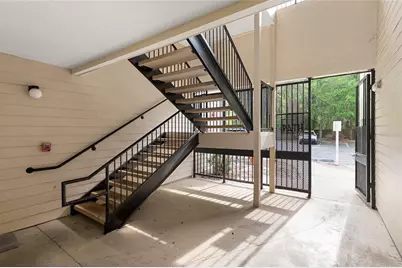 3800 SW 20th Avenue #505, Gainesville, FL 32607 - Photo 4