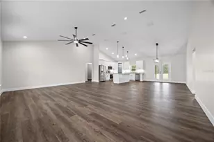 151 SW Scott Pl, Lake City, FL 32024 - Photo 8