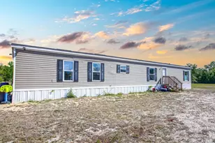 1147 SE Hammerly St, Madison, FL 32340 - Photo 1