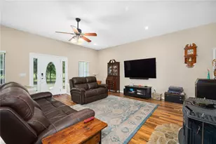 8822 NW 170th St, Alachua, FL 32615 - Photo 14