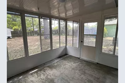 911 NW 4th Avenue, Chiefland, FL 32626 - Photo 12