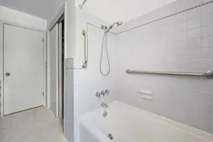 3716 SW 6th Pl, Gainesville, FL 32607 - Photo 26
