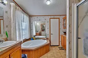 10250 NW 67th Pl, Chiefland, FL 32626 - Photo 12