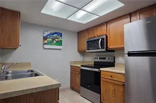 2508 SW 35th Pl, Gainesville, FL 32608 - Photo 8