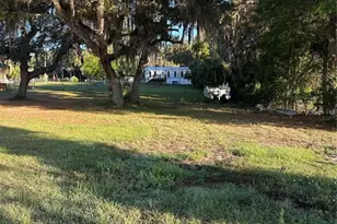212 Ashley St, Hawthorne, FL 32640 - Photo 22