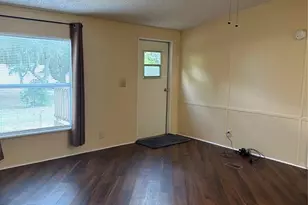 212 Ashley St, Hawthorne, FL 32640 - Photo 10