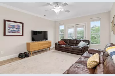 1185 SW 9th Road #405, Gainesville, FL 32601 - Photo 8