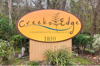 1810 NW 23rd Boulevard #Bldg 5, 211, Gainesville, FL 32605 - Photo 2