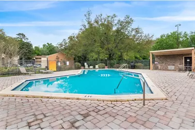 1810 NW 23rd Boulevard #Bldg 5, 211, Gainesville, FL 32605 - Photo 14