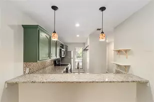 2738 NW 39th Dr, Gainesville, FL 32606 - Photo 10