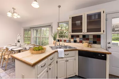 818 NW 202nd Street, Newberry, FL 32669 - Photo 14