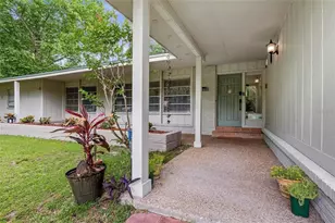 25446 SW 5 Ave, Newberry, FL 32669 - Photo 2