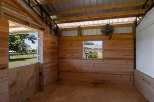 23053 NW 142nd Ave, High Springs, FL 32643 - Photo 32