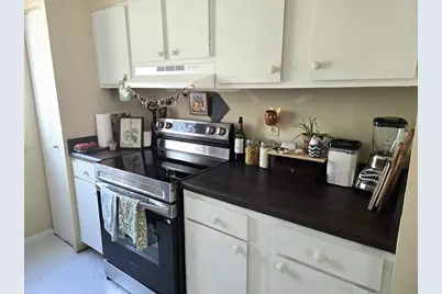 6519 W Newberry Road #204, Gainesville, FL 32605 - Photo 4
