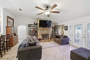 399 NE 899th St, Old Town, FL 32680 - Photo 4