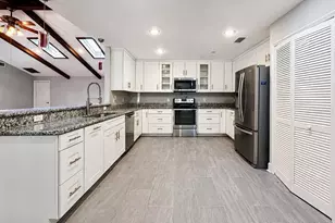 9331 NW 13th Pl, Gainesville, FL 32606 - Photo 8