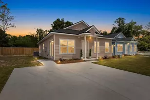 206 Mesa Street NW, Live Oak, FL 32064 - Photo 2