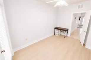 2946 SW 35th Pl, Gainesville, FL 32608 - Photo 12