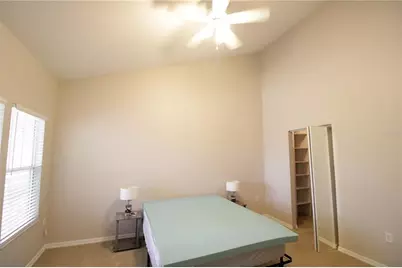 9158 SW 51st Road #J303, Gainesville, FL 32608 - Photo 24