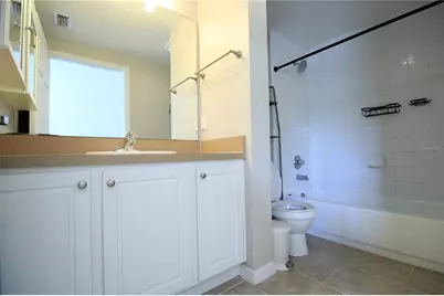 9158 SW 51st Road #J303, Gainesville, FL 32608 - Photo 16
