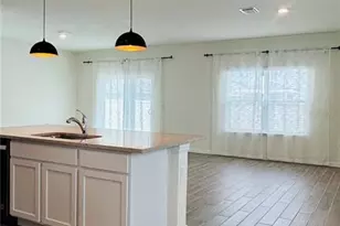 5164 SW 49th Ln, Gainesville, FL 32608 - Photo 4