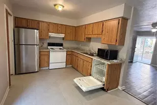 615 SW 11th Ln, Gainesville, FL 32601 - Photo 6