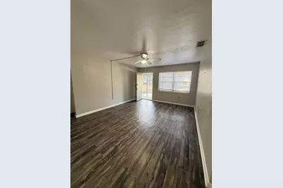 615 SW 11th Lane #D, Gainesville, FL 32601 - Photo 8