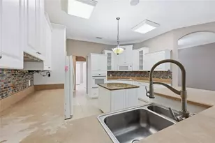 25176 NW 209th Ave, High Springs, FL 32643 - Photo 14