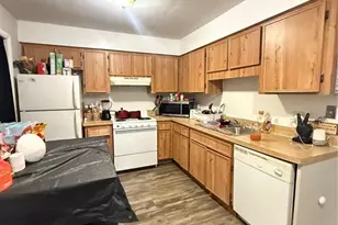615 SW 11th Ln, Gainesville, FL 32601 - Photo 8