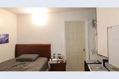 2300 SW 43rd Street #T-3 - Room C, Gainesville, FL 32607 - Photo 16