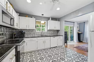 9702 SW 52 Ln, Gainesville, FL 32608 - Photo 12