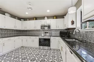 9702 SW 52 Ln, Gainesville, FL 32608 - Photo 10