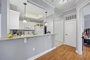 325 NW 14th St, Gainesville, FL 32603 - Photo 14