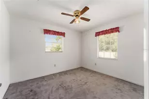 415 SE Adams St, High Springs, FL 32643 - Photo 32