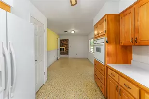 415 SE Adams St, High Springs, FL 32643 - Photo 14