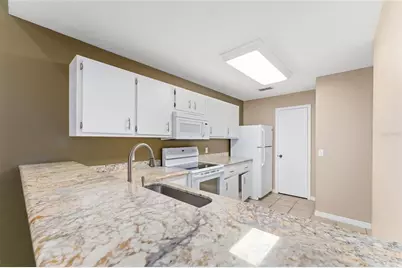 4700 SW Archer Road #13, Gainesville, FL 32608 - Photo 12