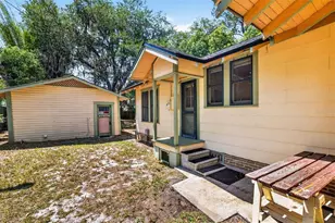 616 NE 7th St, Gainesville, FL 32601 - Photo 24
