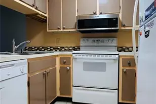 4328 SW 69th Terrace, Gainesville, FL 32608 - Photo 6
