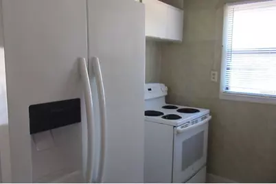 3004 NE 10th Drive, Gainesville, FL 32609 - Photo 4