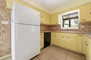 4130 NW 19th Pl, Gainesville, FL 32605 - Photo 16