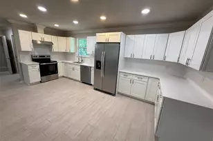 4890 NW 20th Pl, Gainesville, FL 32605 - Photo 6