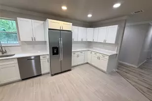 4890 NW 20th Pl, Gainesville, FL 32605 - Photo 10