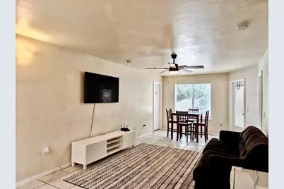 4000 SW 23rd Street #5-207 Room A, Gainesville, FL 32608 - Photo 2