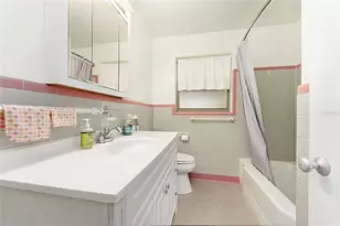 2214 NE 7th Ter, Gainesville, FL 32609 - Photo 18