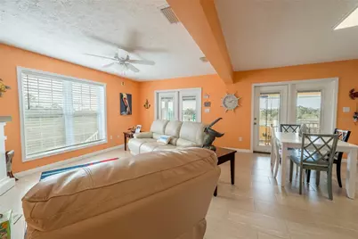 200/202 NE 205th Street, Suwannee, FL 32692 - Photo 16