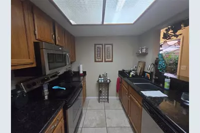 900 SW 62nd Boulevard #D23, Gainesville, FL 32607 - Photo 32