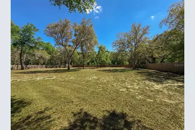 9590 NE 78th Lane, Bronson, FL 32621 - Photo 10