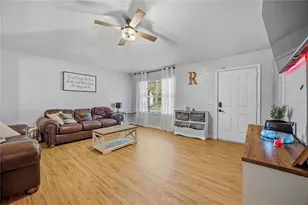 111 SW Prairie St, Lake City, FL 32024 - Photo 10