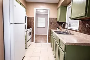 22620 SE Hawthorne Rd, Hawthorne, FL 32640 - Photo 8